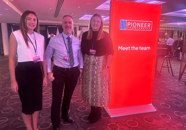 meet-the-team-600x421